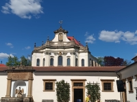 carousel_pic